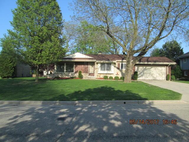 4616 N 110th St., Wauwatosa, WI 53225