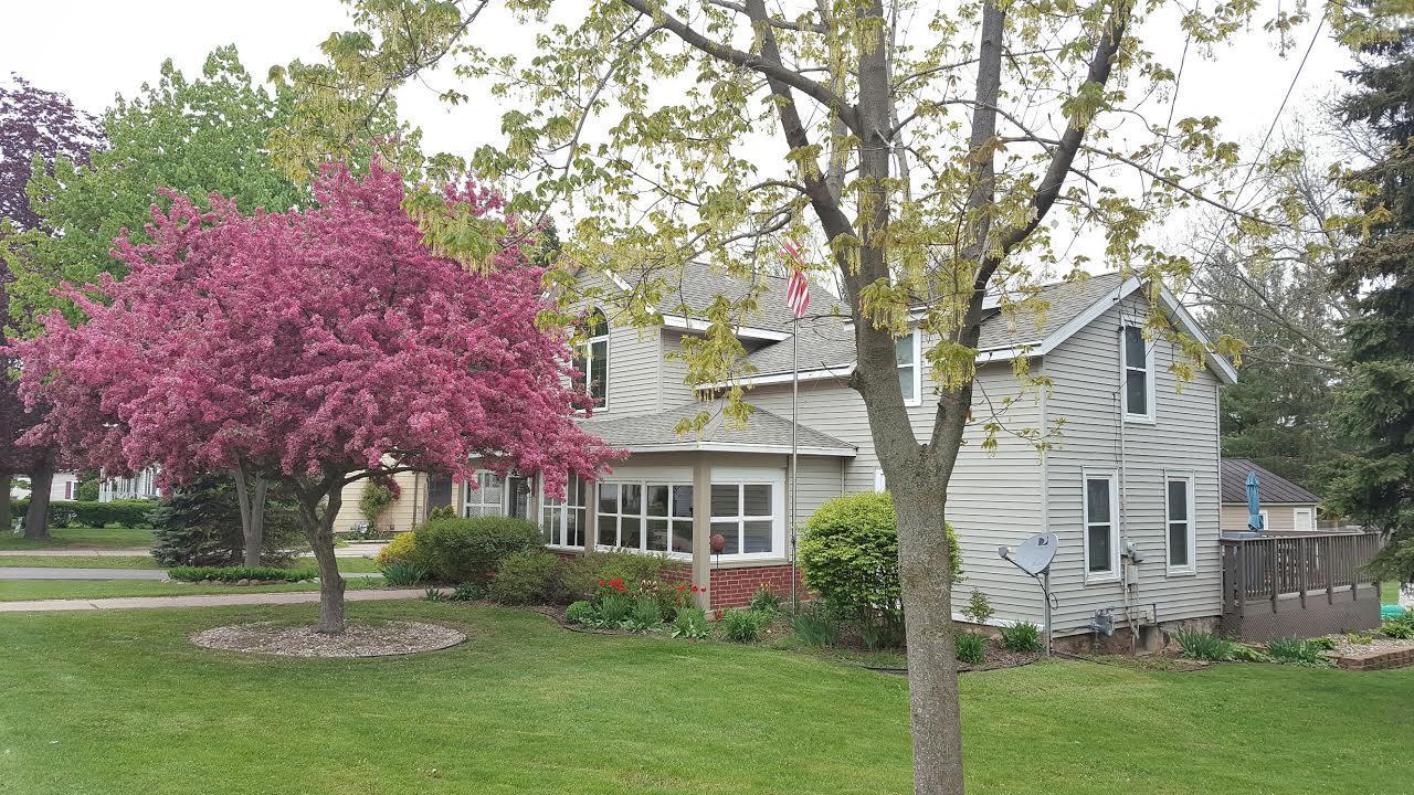 3036 Main St, East Troy, WI 53120