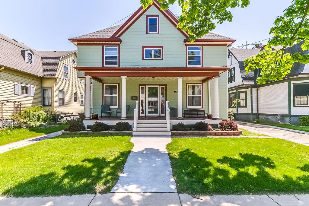 6107 5th Ave, Kenosha, WI 53143