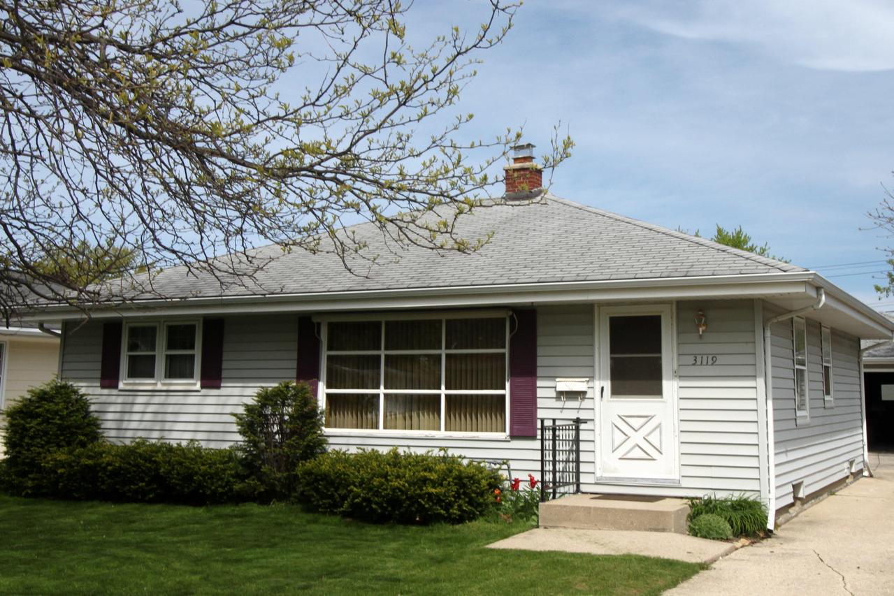 3119 26th Ave, Kenosha, WI 53140