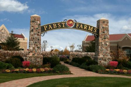 1613 Gold Medal Dr #28, Oconomowoc, WI 53066