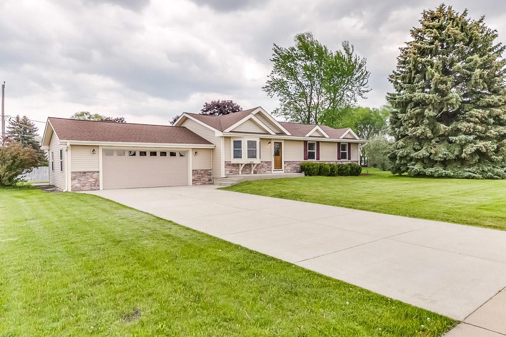 4221 56th Ave, Kenosha, WI 53144