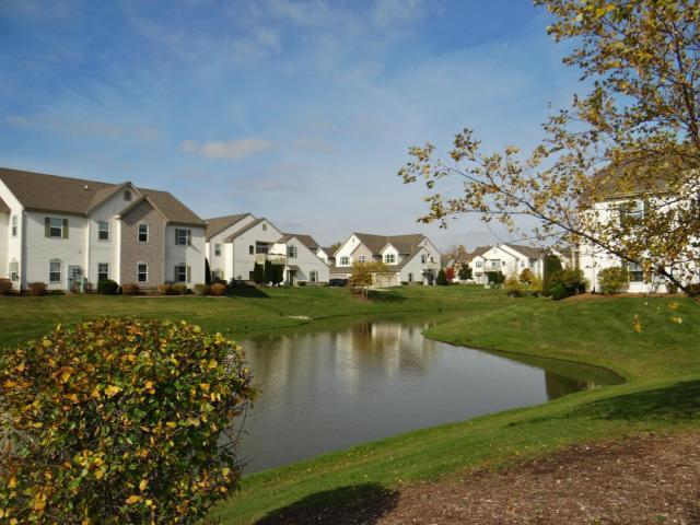 1087 Hastings Ct #201, Mount Pleasant, WI 53406