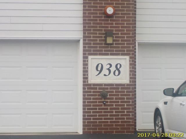 938 Boulder Trl #402, Mount Pleasant, WI 53406