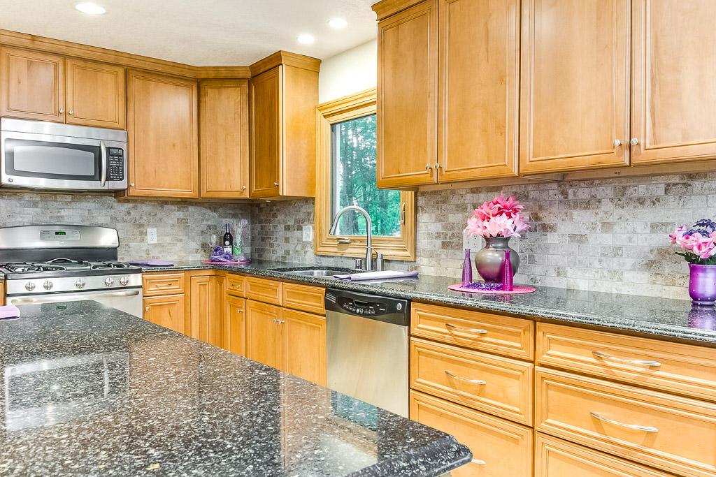 W173N12287 Fond Du Lac Ave, Germantown, WI 53022