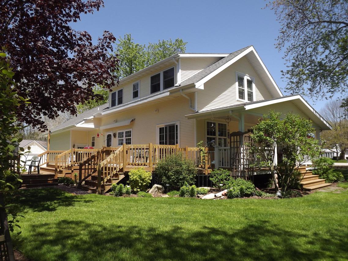 4920 Cth Vv, Two Rivers, WI 54241