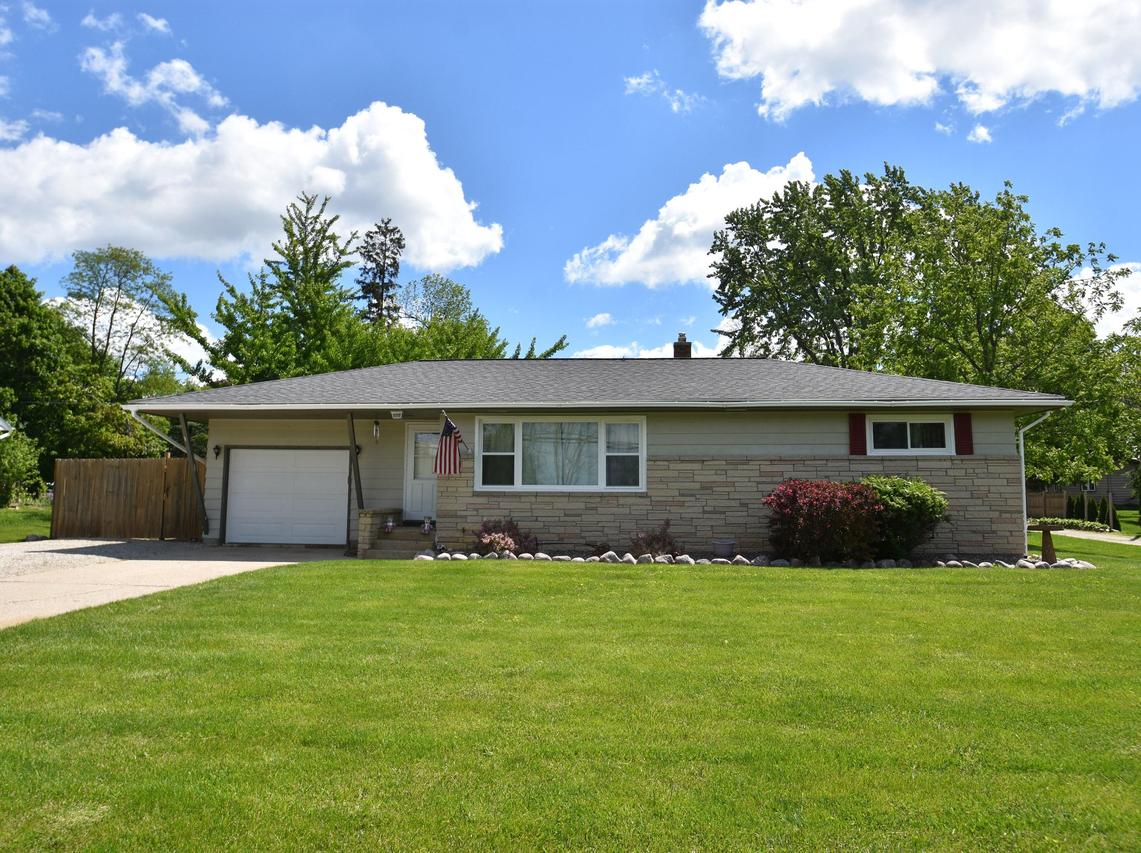 W224S7540 Guthrie Dr., Vernon, WI 53103
