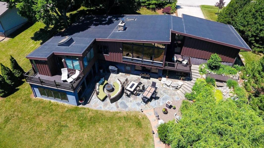 [Address Hidden by Seller], New Berlin, WI 53151