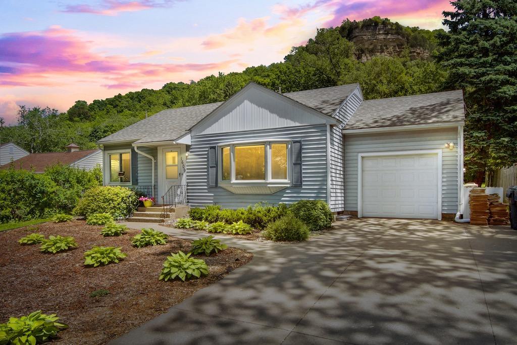 1609 S 31st St, La Crosse, WI 54601