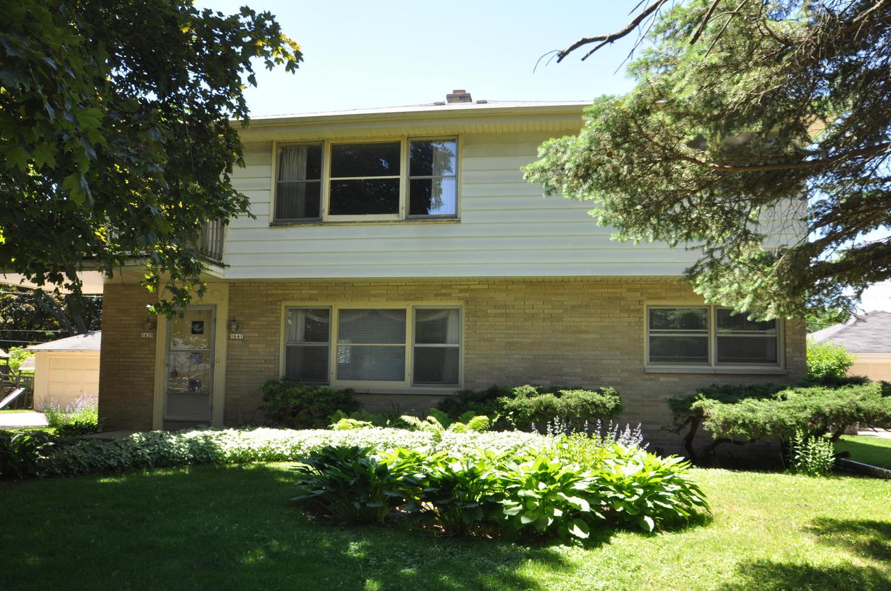 1639 N 116th St. #1641, Wauwatosa, WI 53226