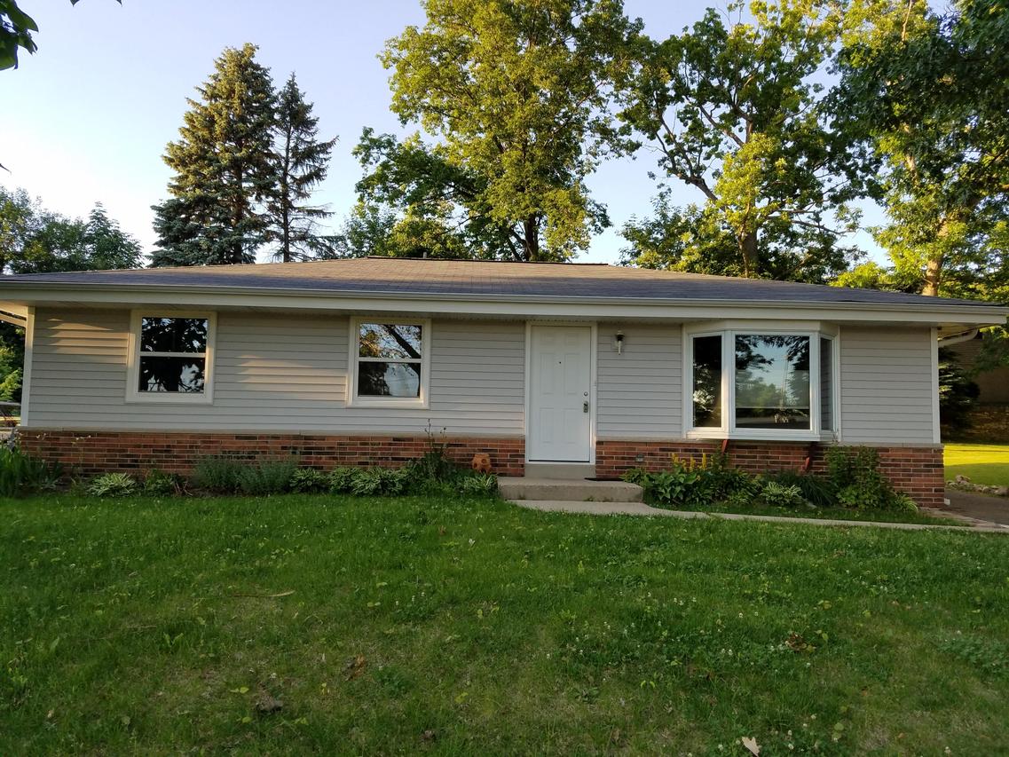 11910 W Dearbourn Ave., Wauwatosa, WI 53226