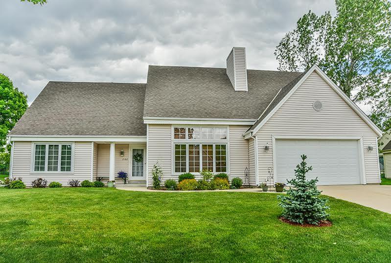 2102 Springbrook, Waukesha, WI 53186