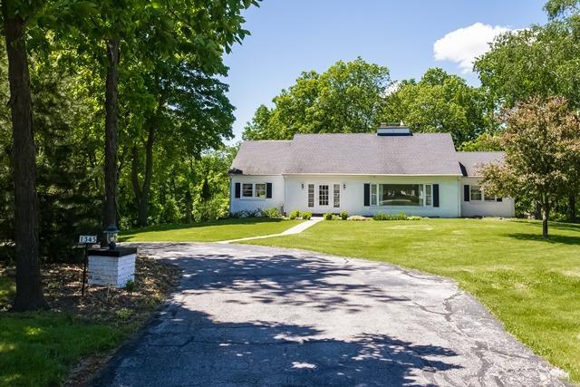 1345 Hickory Hill Ln., Brookfield, WI 53045