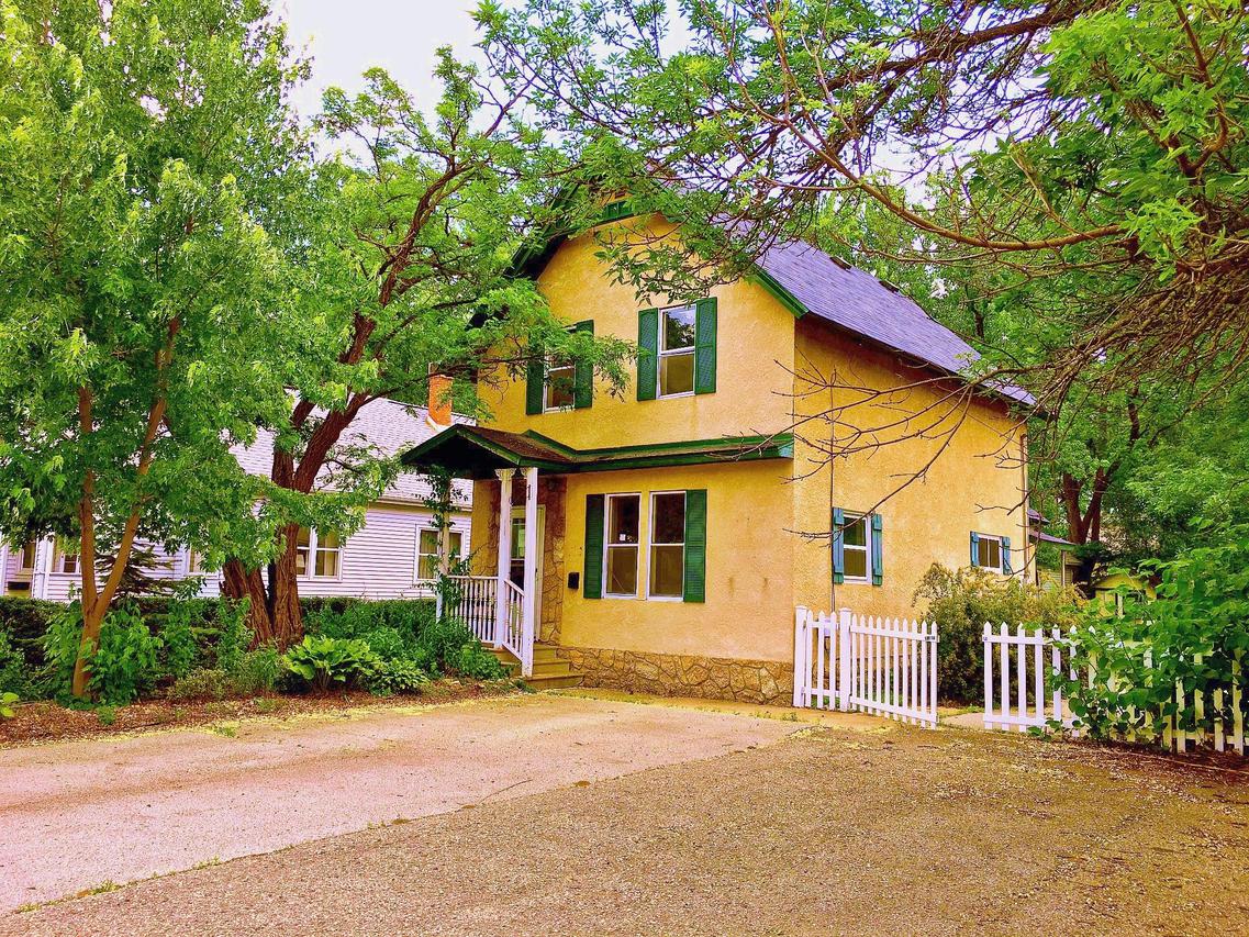 816 Main St., Onalaska, WI 54650