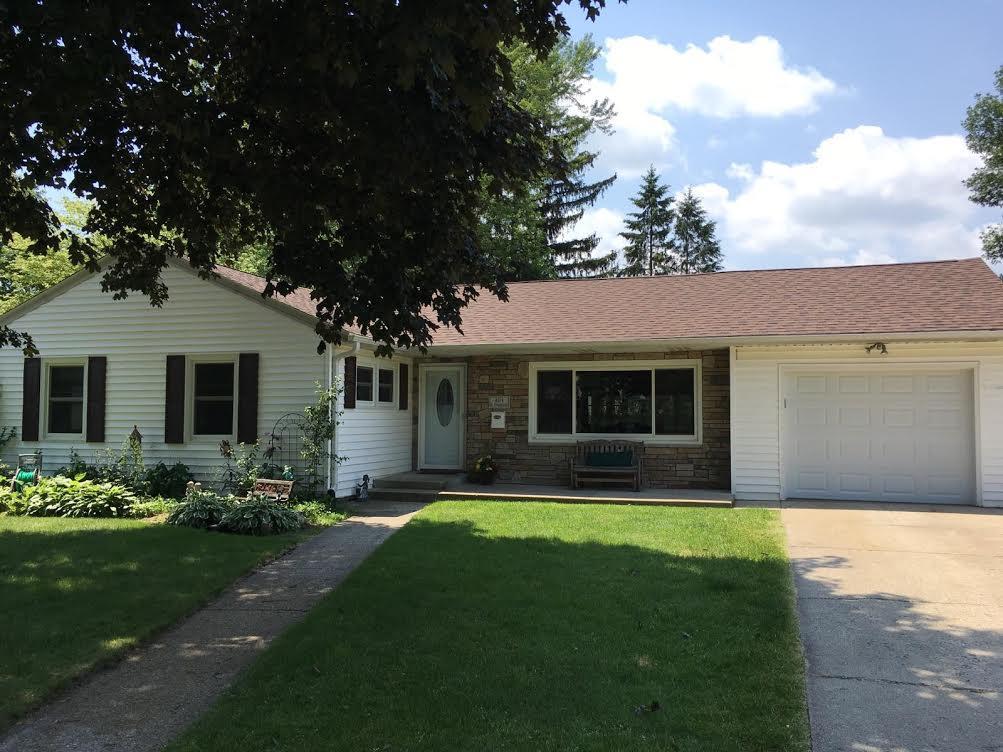 404 S Greenfield Ave, Waukesha, WI 53186