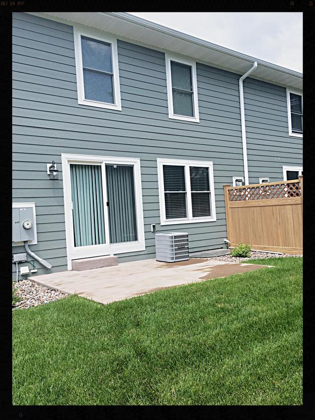 444 Coronado Cir, Onalaska, WI 54650
