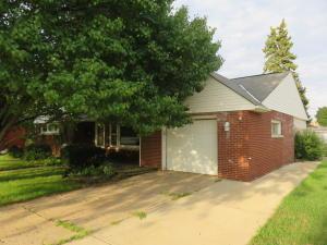 7609 20th Ave, Kenosha, WI 53143