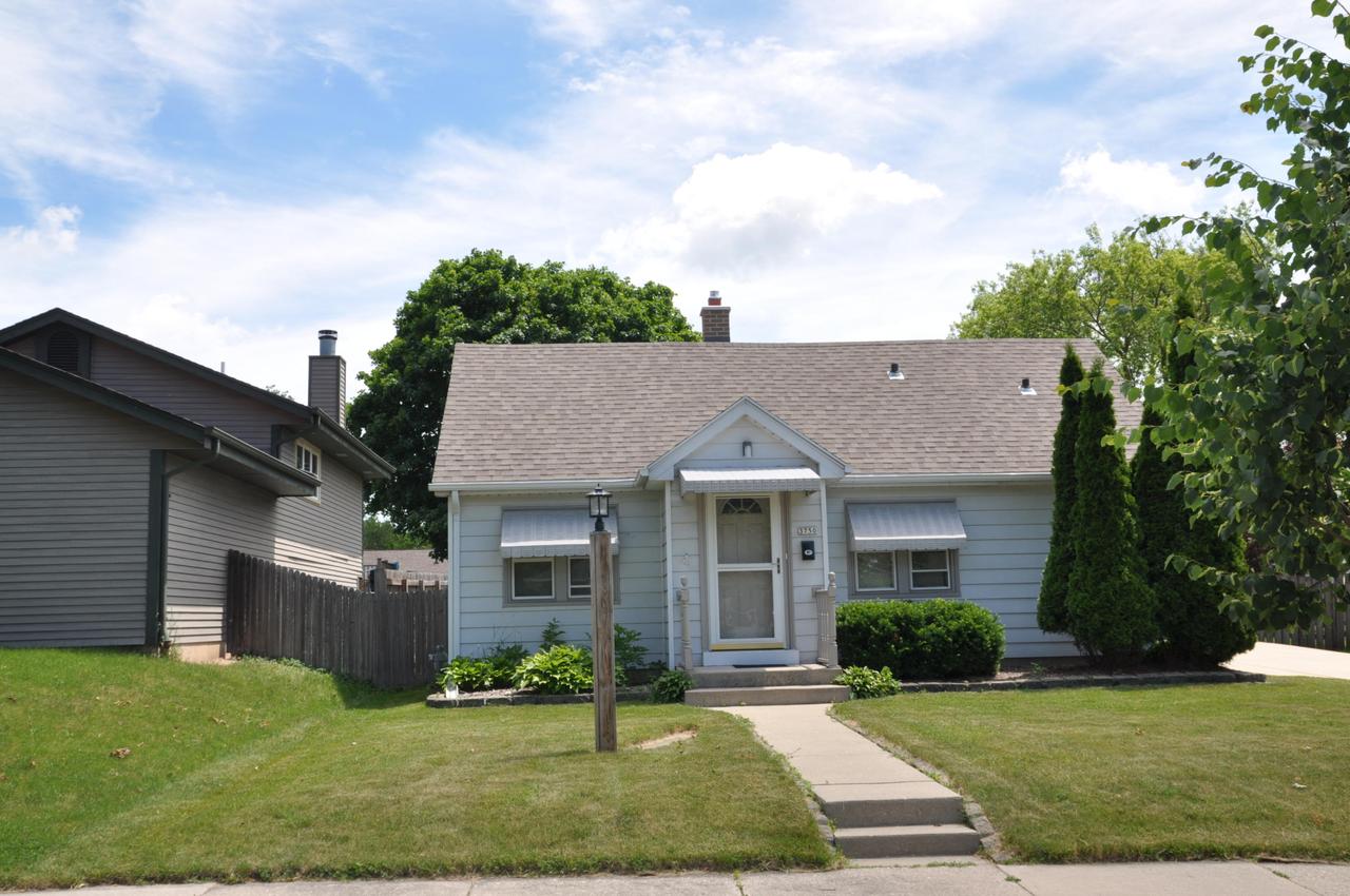 3750 S 89th St, Milwaukee, WI 53228