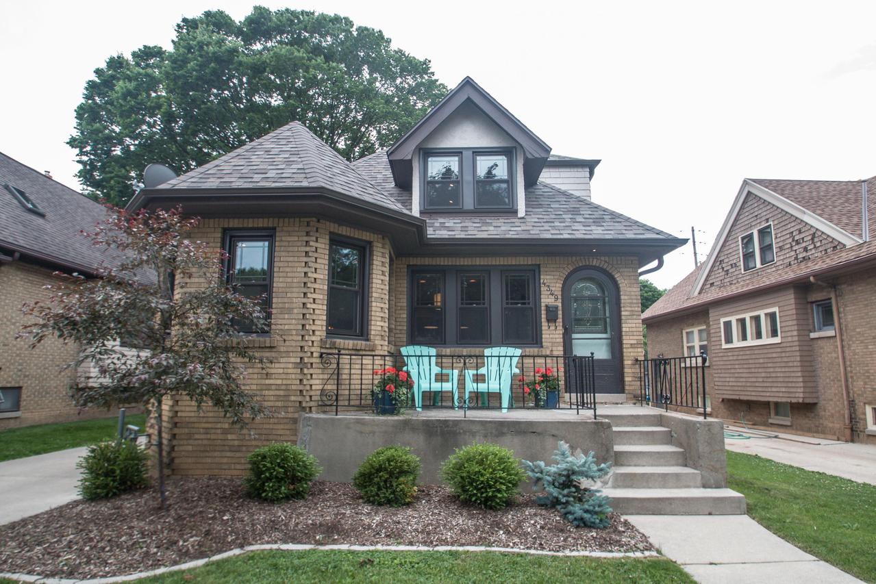 4349 N Morris Blvd, Shorewood, WI 53211