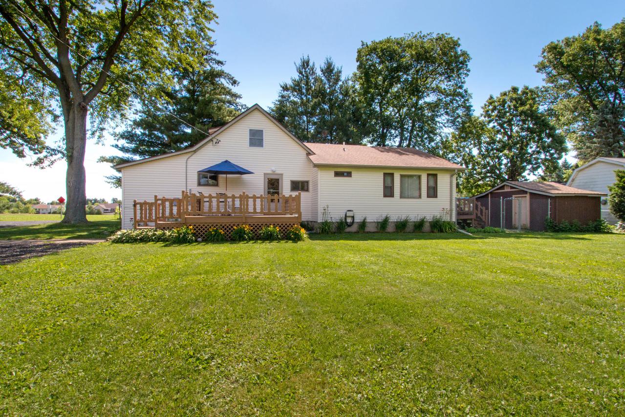 W1003 Lark Spur Rd., Bloomfield, WI 53128