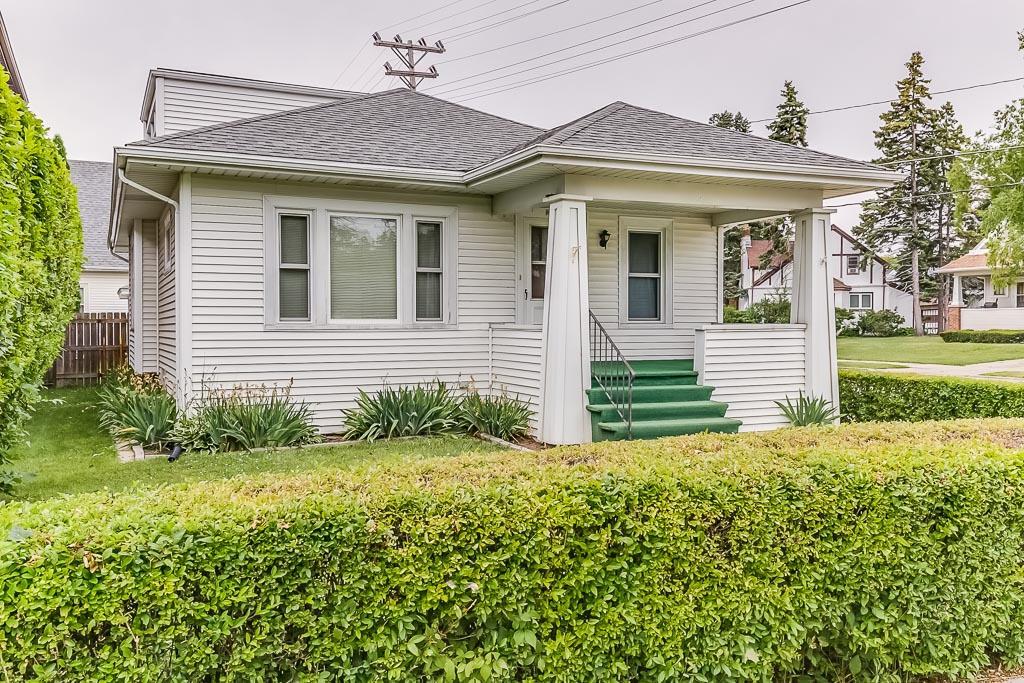 2100 Ashland Ave, Racine, WI 53403