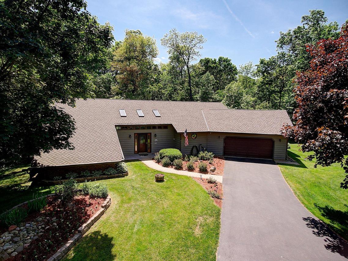 4701 Hillcrest Dr, West Bend, WI 53095