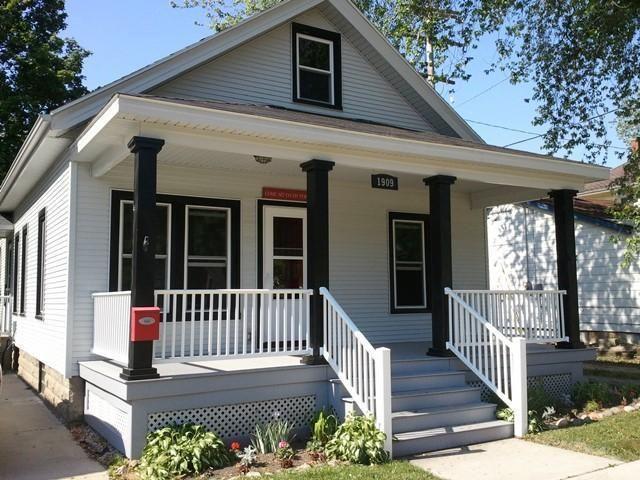 1909 Glen St., Racine, WI 53405