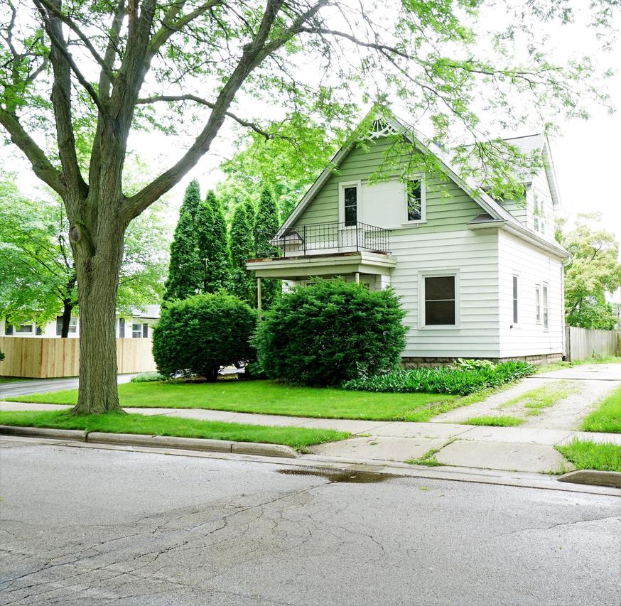 4663 N 126th St., Butler, WI 53007