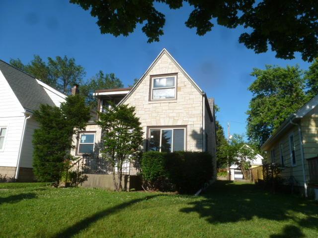2526 S 35th St, Milwaukee, WI 53215