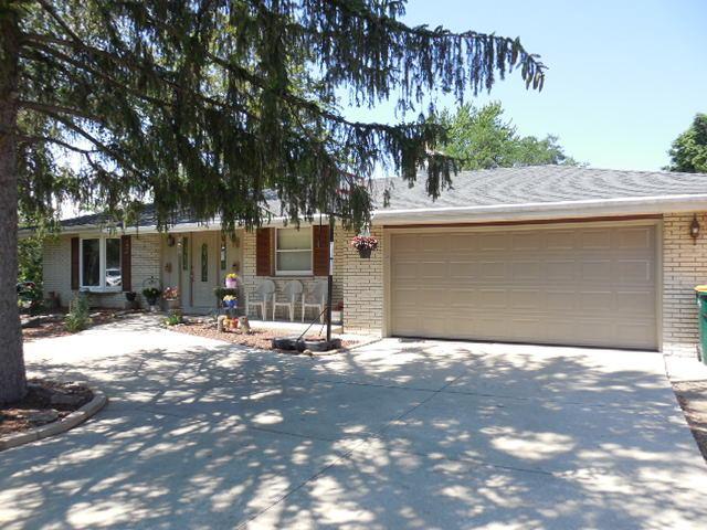 400 E Forest Hill Ave., Oak Creek, WI 53154