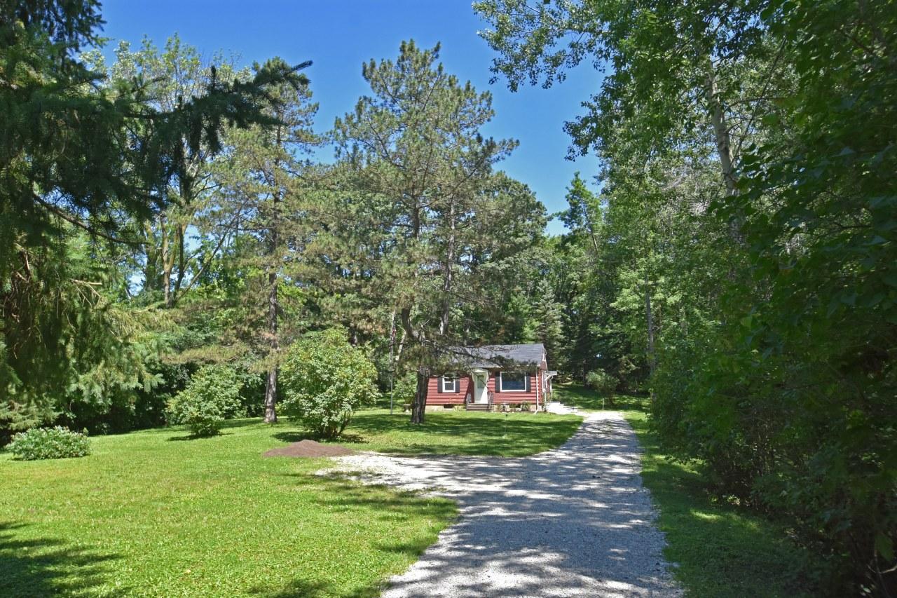 7142 W Rawson Ave, Franklin, WI 53132