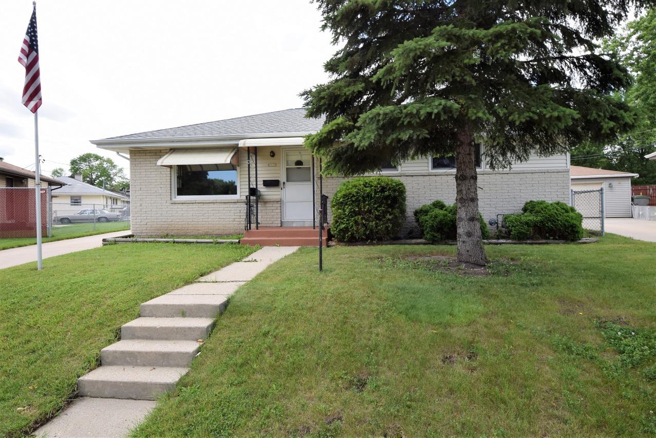 6575 S 18th St., Milwaukee, WI 53221