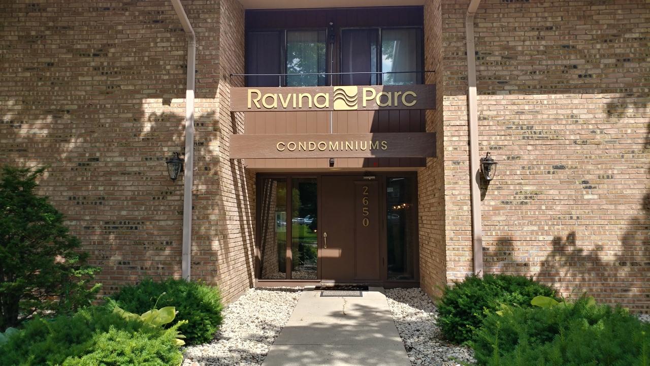2650 S 60th St. #8, Milwaukee, WI 53219