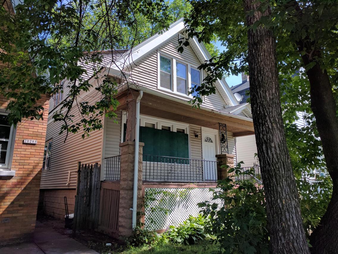 2024 W Becher St, Milwaukee, WI 53215