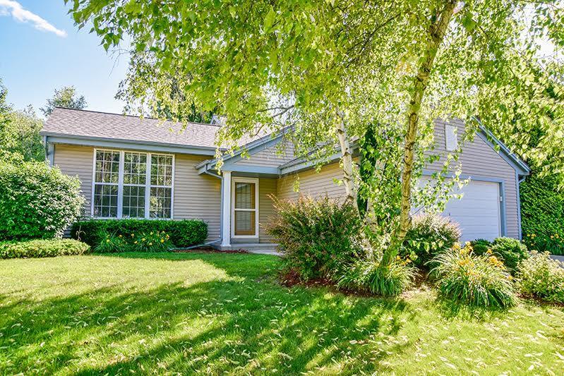 1722 Rempe Dr, Waukesha, WI 53186