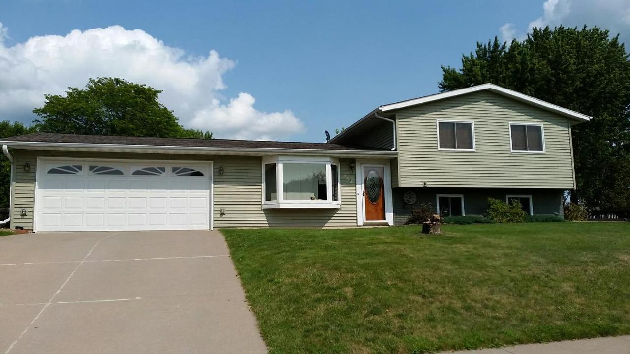 643 Wagon  Dr., West Salem, WI 54669