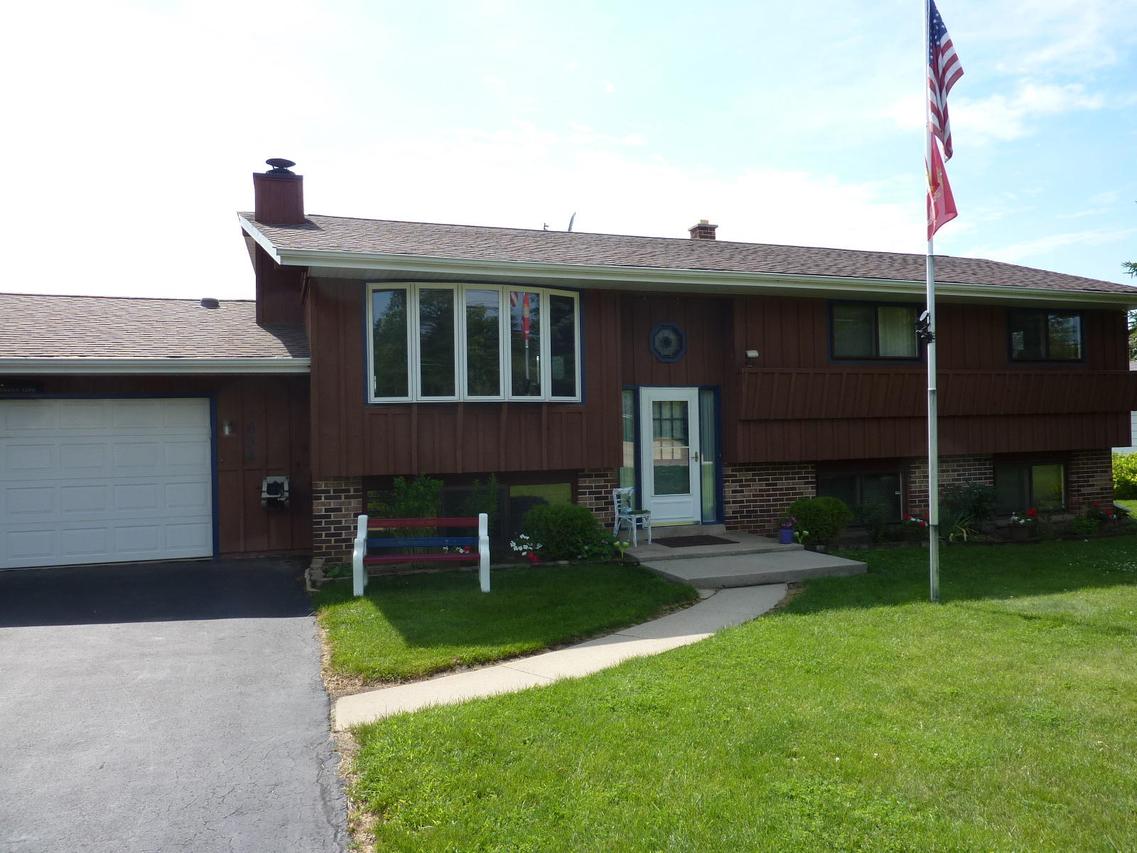 3638 Newman Rd., Caledonia, WI 53406