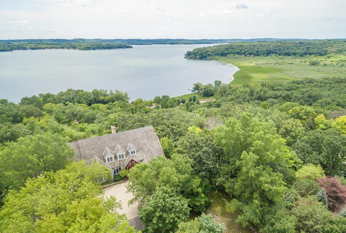 N40W27633 Glacier Rd., Pewaukee, WI 53072