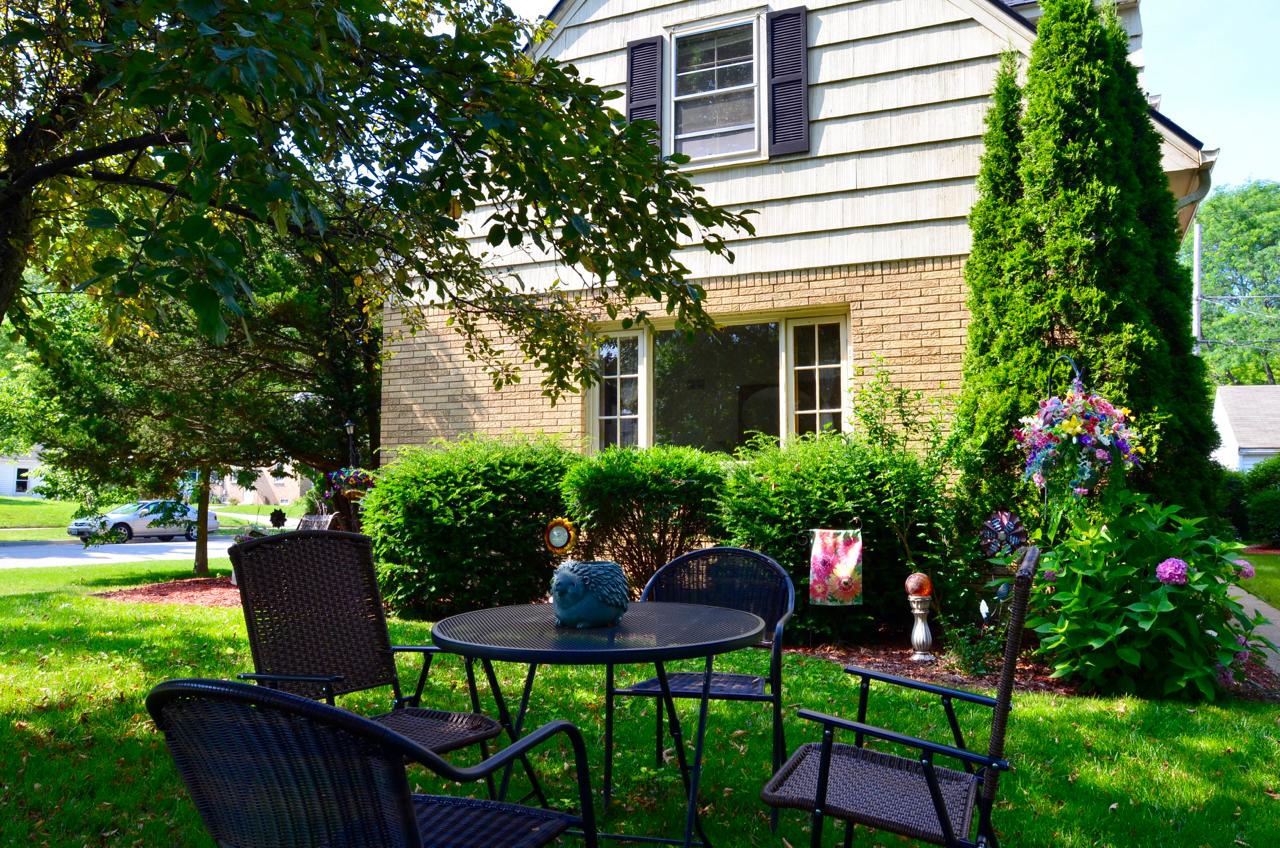 4500 N Wildwood Ave #101, Shorewood, WI 53211