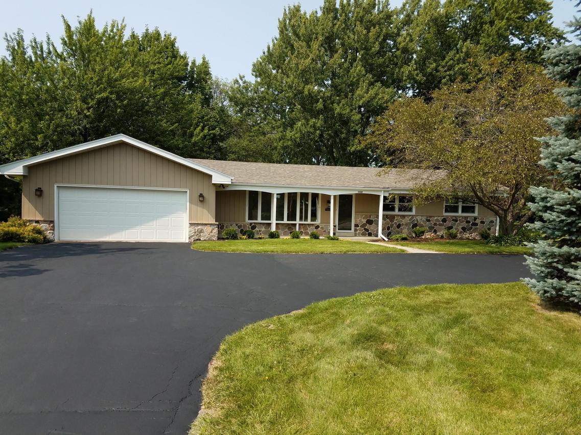 18350 W College Ave, New Berlin, WI 53146