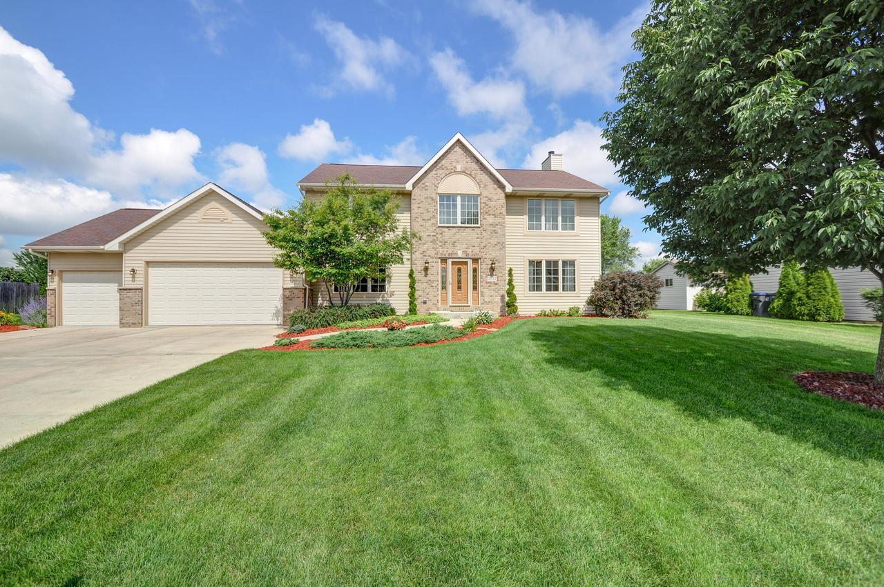 2622 Wynfield Dr, Mount Pleasant, WI 53406