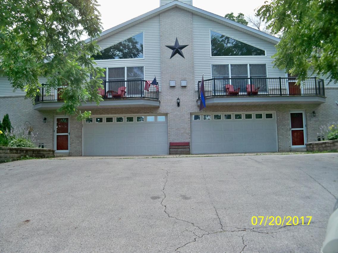 11098 W Forest Home Ave #11100, Franklin, WI 53132