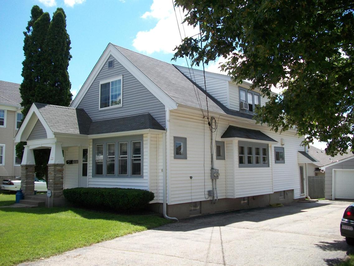 235 Linwood Ter., West Bend, WI 53095