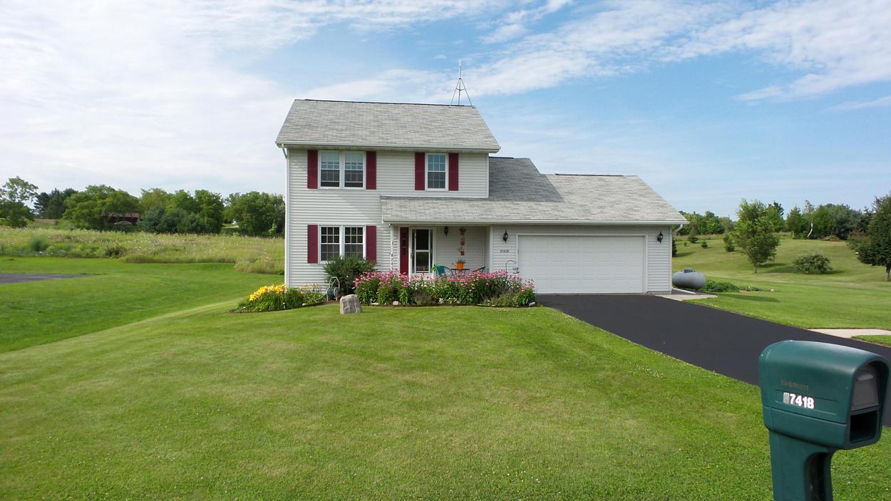 W7418 Christine Ct, Greenbush, WI 53073