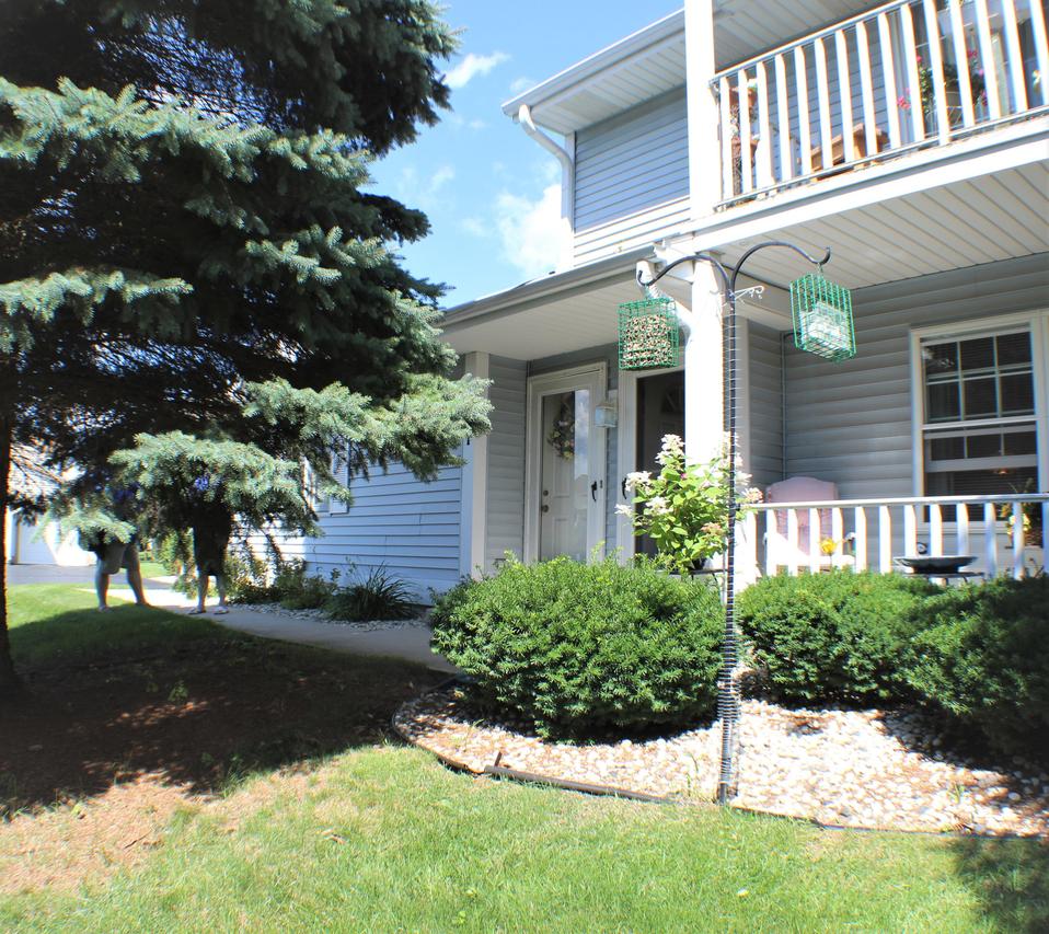 721 Worthington Ct #B, West Bend, WI 53090