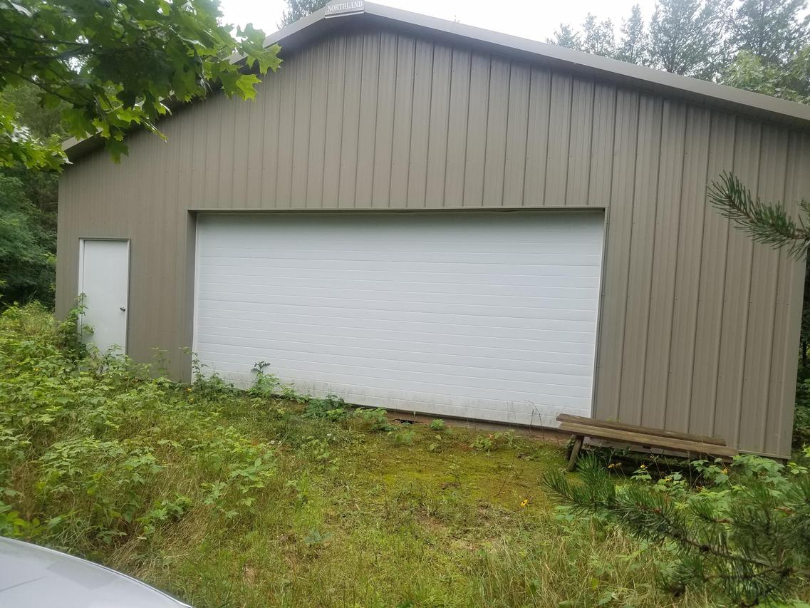 10007 Jargon Ave, Leon, WI 54656