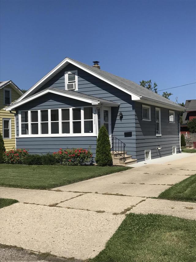 7725 16th Ave, Kenosha, WI 53143