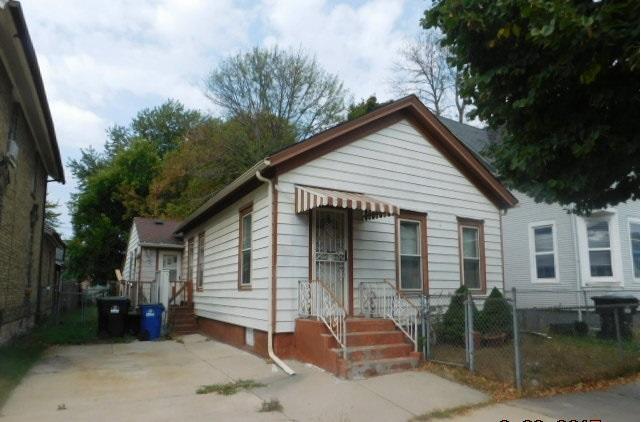 814 Villa St., Racine, WI 53403
