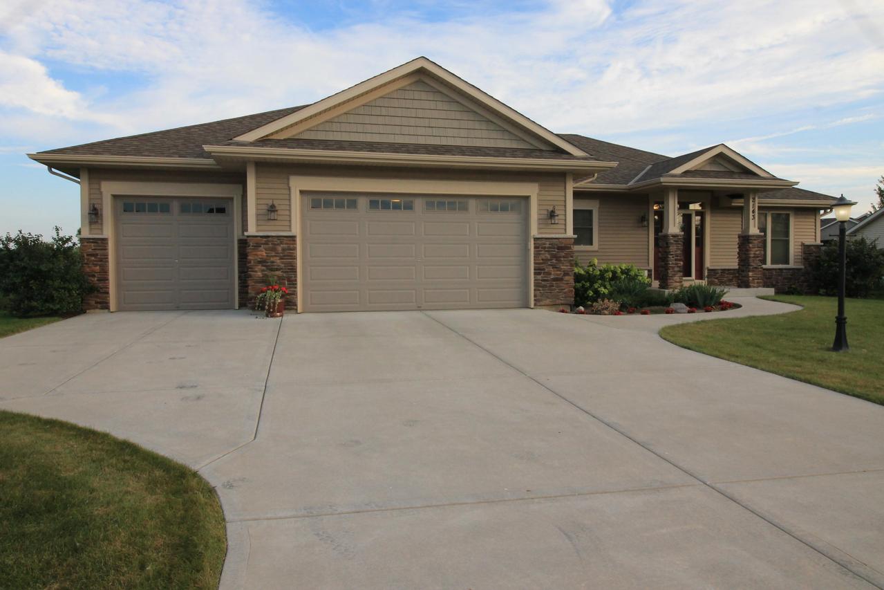 2143 Penbrook Dr., Mount Pleasant, WI 53406