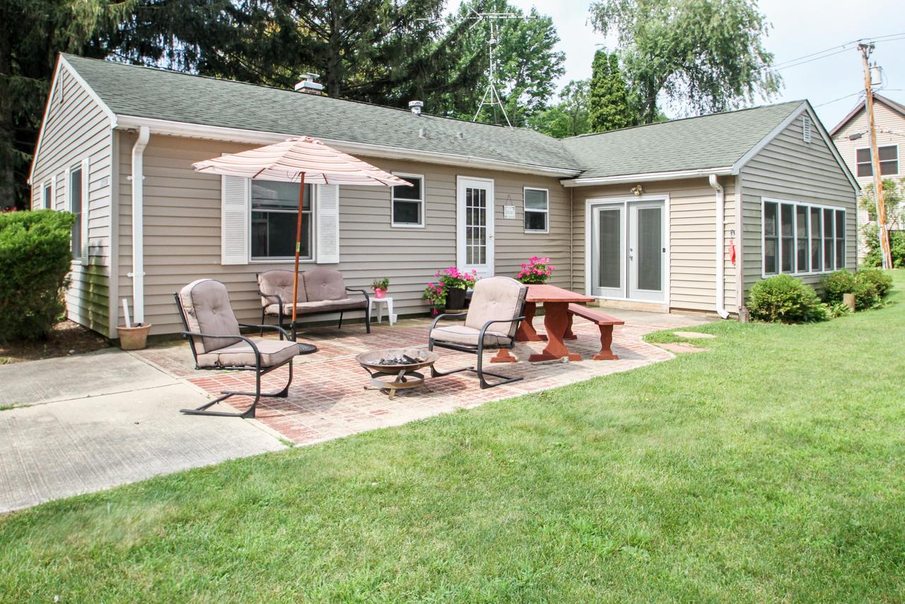 8930 390th Ct, Randall, WI 53128